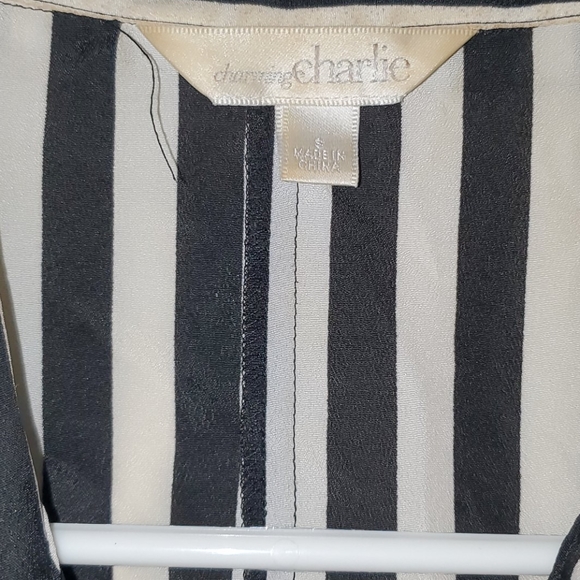 Blouse - Picture 4 of 6